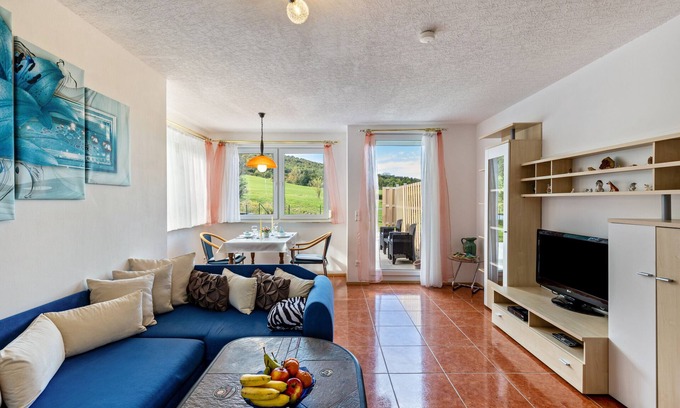 Hechingen Apartamento | Apartamento 'Ayleen' con vistas a la montaña, terraza privada y Wi-Fi
