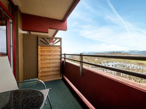 Lahnstein auf der Hohe Apartamento | Apartment B906 by Interhome