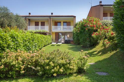 Cisano Apartamento | Apartment Babila Home