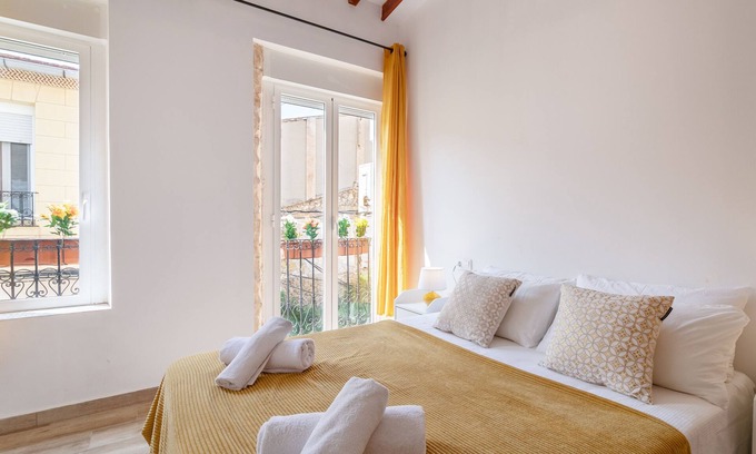 San Anton Apartamento | Apartamento "Bel Rustique" con jardín privado y Wi-Fi