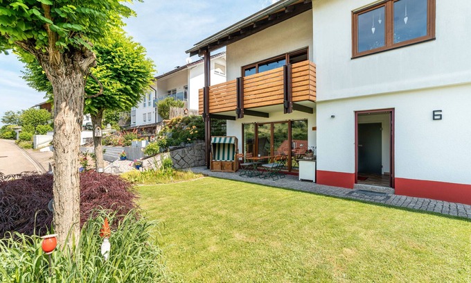 Gernsbach Apartamento | Apartamento 'Belvedere' con vistas a la montaña, terraza compartida y Wi-Fi
