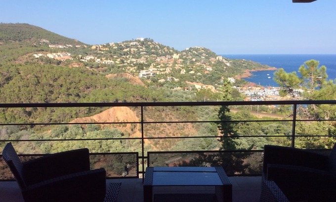 Espero-Pax Apartamento | Apartment between sea and esterel