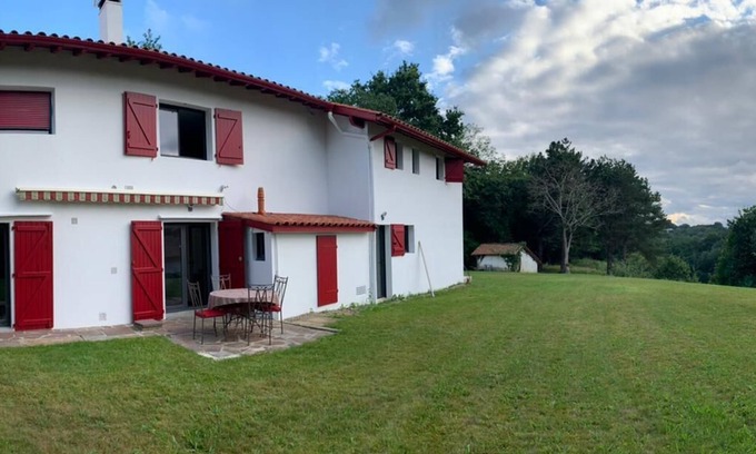 Behobie Apartamento | APARTMENT BETWEEN SEA AND MOUNTAIN