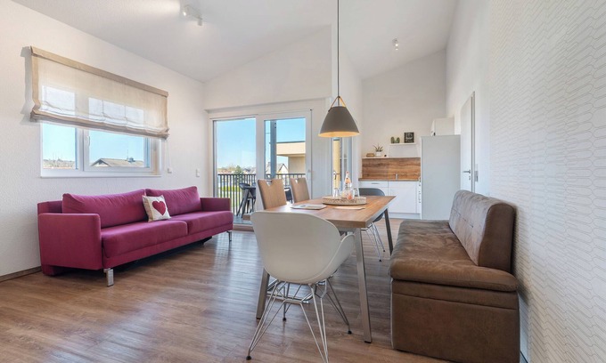 Herbolzheim Apartamento | Apartamento 'Bleichtalblick' con balcón y Wi-Fi