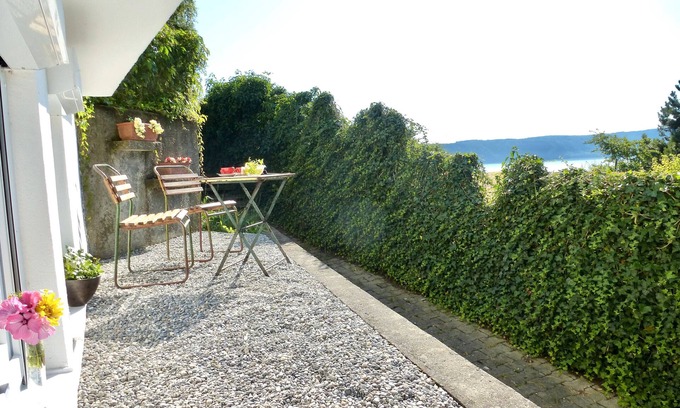 Ueberlingen Apartamento | Apartamento 'Bodenseeglück' con vistas al lago, terraza privada y Wi-Fi