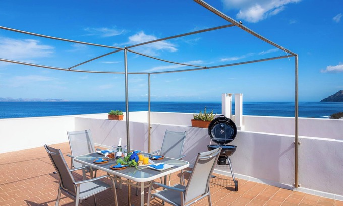 Colonia de Sant Pere Apartamento | Apartamento Brisa Marina con vistas al mar, vistas a la montaña, Wi-Fi, balcón y jardín