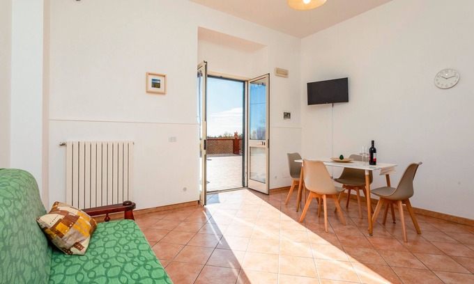 Piedimonte Etneo Apartamento | Apartamento 'Camia Etna House - Matrimoniale' con vistas al mar, Wi-Fi y aire acondicionado