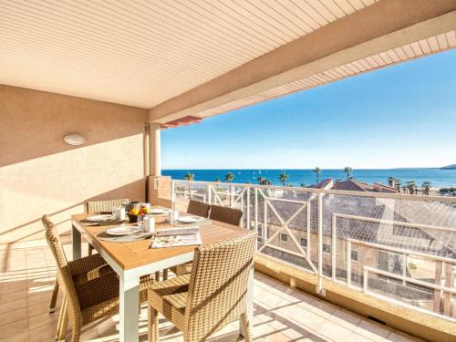 Frejus Port Apartamento | Apartment Cap Hermes-6 by Interhome