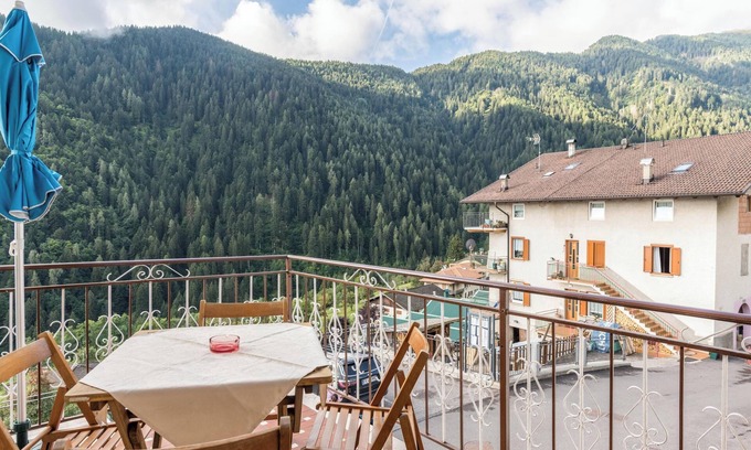 Fontana Nuova-Bevia Apartamento | Apartamento 'Casa Al Sole' con vistas a la montaña, balcón y Wi-Fi