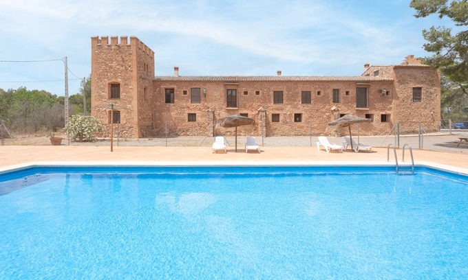Altura Apartamento | Apartamento 'Casa Cala' con vistas a la montaña, piscina y jardín compartidos