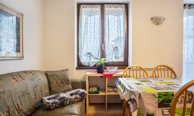 Ragoli Apartamento | Apartamento 'Casa D'ala Paiona' con vistas a la montaña, jardín privado y Wi-Fi