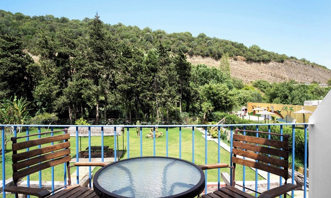 San Ambrosio Apartamento | Apartamento 'Casa de 10 - 4A' con vistas a la montaña, piscina compartida y Wi-Fi