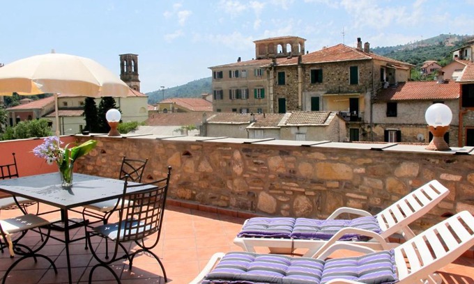 Dolcedo Apartamento | Apartment Casa del Cavaliere by Interhome