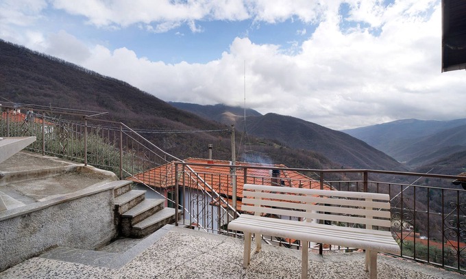 Armo Apartamento | Apartment 'Casa Di Nonno Pietro' with Mountain View, Private Terrace and Balcony