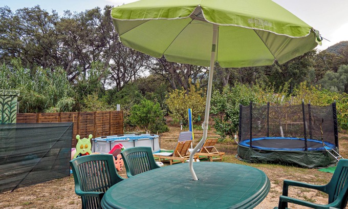 Padru Apartamento | Apartamento 'Casa Elisa' con vistas a la montaña, Wi-Fi y aire acondicionado