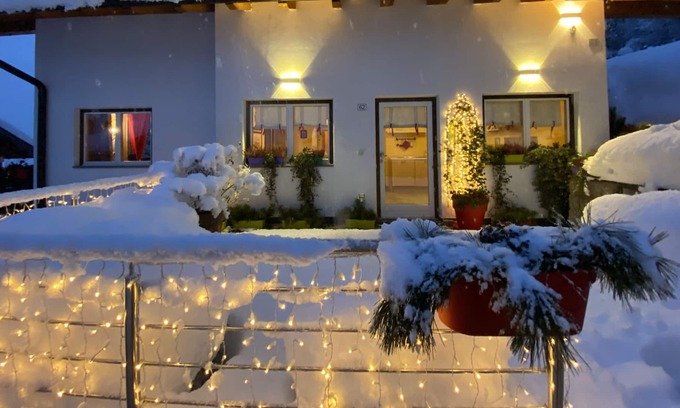 Carano Apartamento | Apartment 'Casa Francesca' with Mountain View, Private Terrace and Wi-Fi