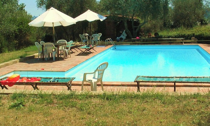 Murlo Apartamento | Apartamento 'Casa Gialla A Murlo' con piscina compartida, Wi-Fi y aire acondicionado