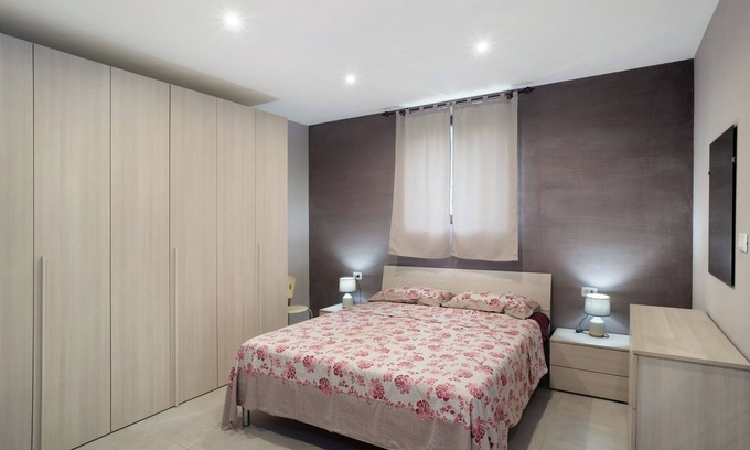 Castelbianco Apartamento | Apartamento "Casa Gina" con vistas a la montaña, jardín privado y Wi-Fi