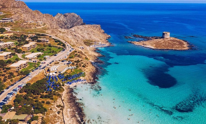 Tottubella Apartamento | Apartment 'Casa Ikos' with Shared Garden, Wi-Fi and Air Conditioning