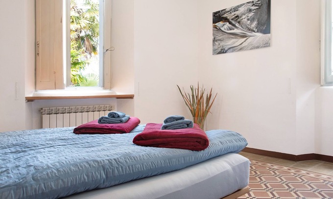 Laveno Apartamento | Apartamento 'Casa Corten Jardín Lago Maggiore' con jardín y Wi-Fi