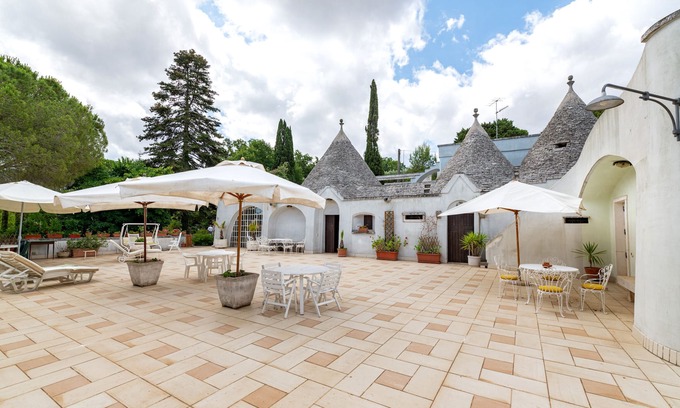 Selva di Fasano Apartamento | Apartamento 'Casa Delle Zagare, Borgo Del Mirto' con terraza compartida, jardín privado y Wi-Fi