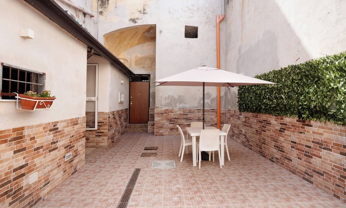 Mount Vesuvius - Pompei Apartamento | Apartamento "Casa Davide" con terraza compartida y Wi-Fi