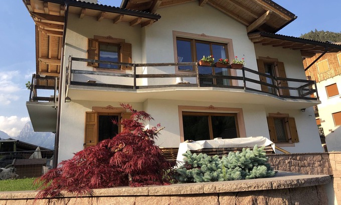 Mezzano Apartamento | Apartment 'Casa Lucia Mezzano Di Primiero' with Mountain View, Private Garden and Wi-Fi