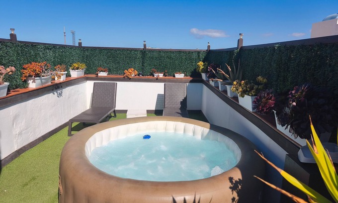 El Cotillo Apartamento | Apartamento "Casa Orymar" con vistas al mar, vistas a la montaña, balcón y terraza