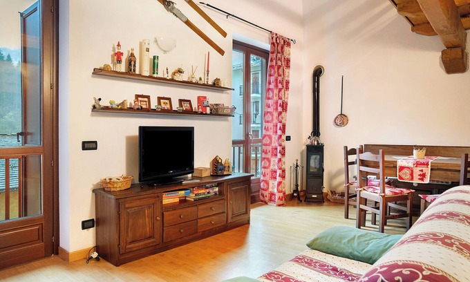 Vernante Apartamento | Apartamento 'Casa Sul Fiume' con vistas a la montaña, balcón y Wi-Fi