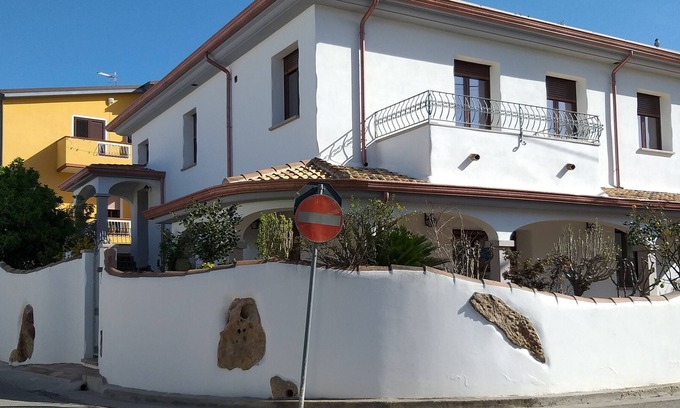 Irgoli Apartamento | Apartamento "Casa Vacanze Irgoli 2" con balcón y Wi-Fi