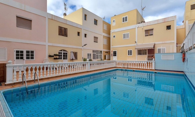 San Fernando Apartamento | Apartamento 'Casarossa' con jardín privado y Wi-Fi