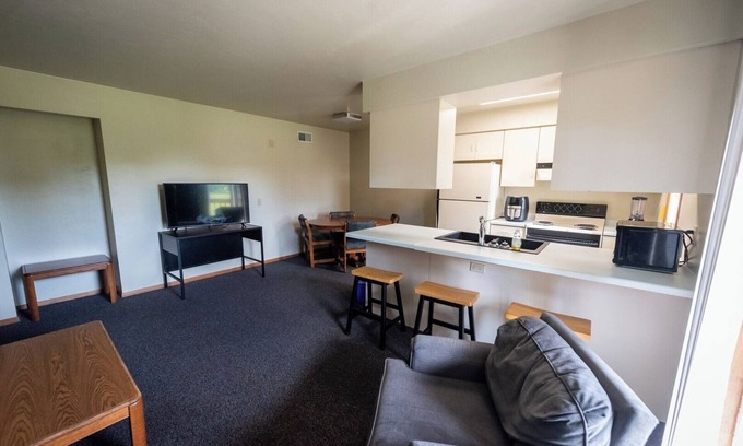 Plymouth Apartamento | Apartment Centrally Located