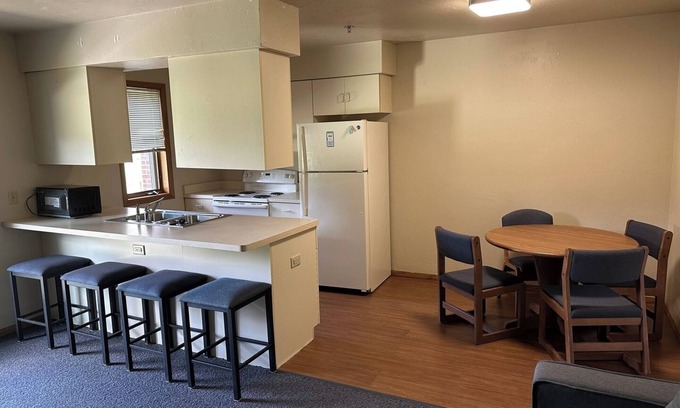 Plymouth Apartamento | Apartment Centrally Located