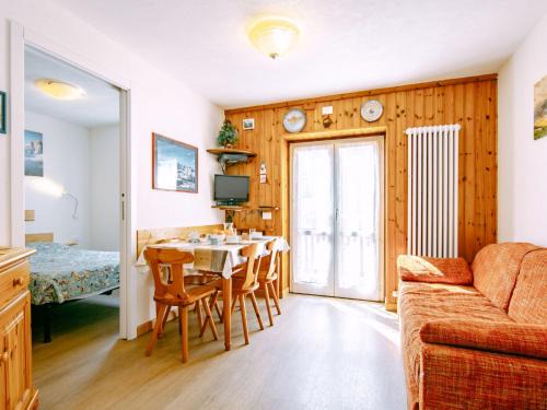 Alba Apartamento | Apartment Ciampac by Interhome