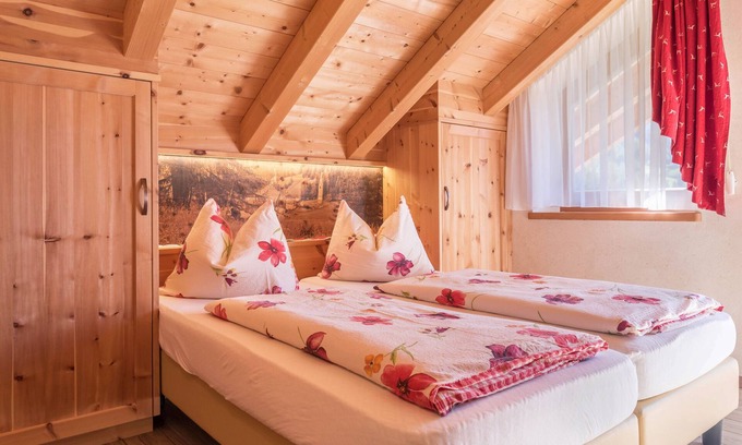 La Valle Apartamento | Apartamento Ciasa Raut Suite Ramei con vistas a la montaña, jardín y Wi-Fi