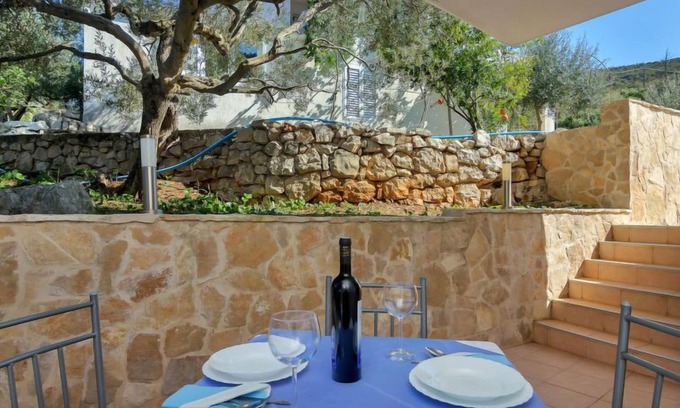 Pokrivenik Apartamento | Apartamento Cico by Interhome