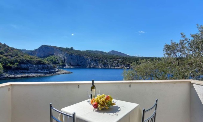 Pokrivenik Apartamento | Apartamento Cico by Interhome