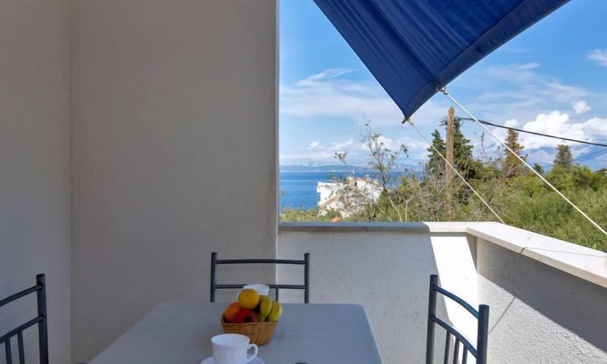 Pokrivenik Apartamento | Apartamento Cico by Interhome