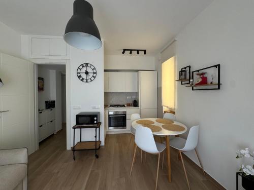 Quartiere XXIV Don Bosco Apartamento | Apartment Cinecittà