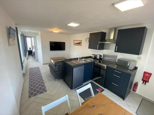 Porth Apartamento | Apartment Close To Porth Beach