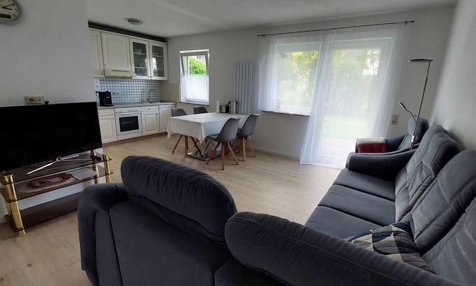Meinerzhagen Apartamento | Apartment, completely renovated, 47 m² with terrace for 1 - 2 persons
