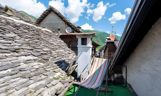 Bannio Anzino Apartamento | Apartamento 'Da Adri E Eli' con vistas a la montaña, Wi-Fi y aire acondicionado