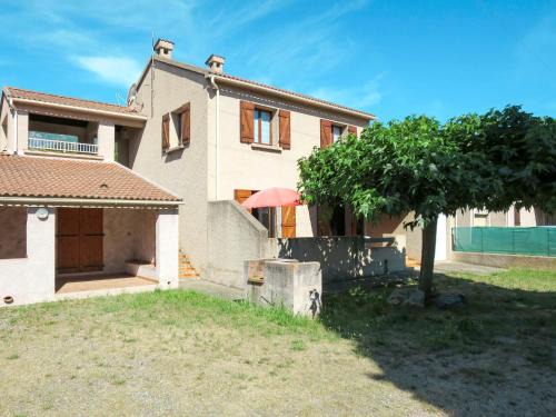 Santa-Maria-Poggio Apartamento | Apartment Dami II-2 by Interhome