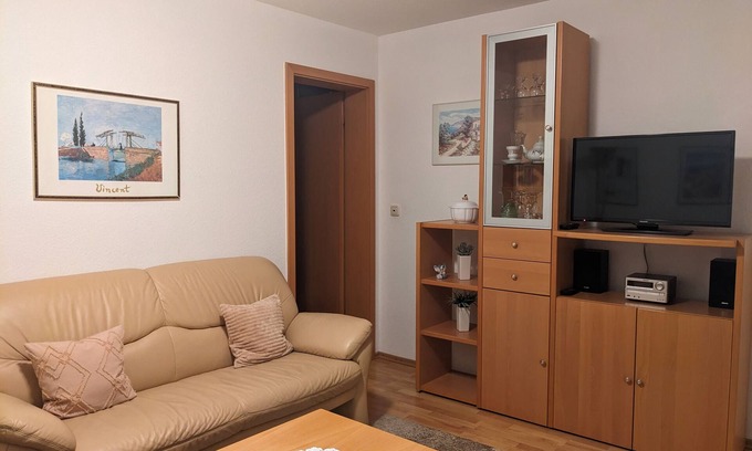 Bad Soden-Salmuenster Apartamento | Apartment 'Karolina 1' with Mountain View, Shared Terrace and Wi-Fi