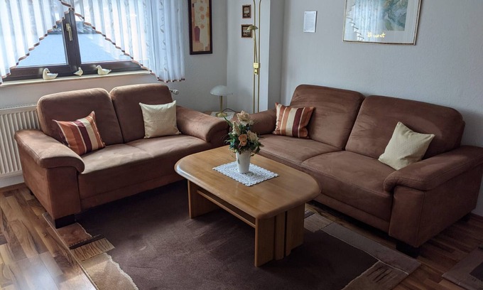 Bad Soden-Salmuenster Apartamento | Apartment 'Karolina 2' with Mountain View, Shared Terrace and Wi-Fi