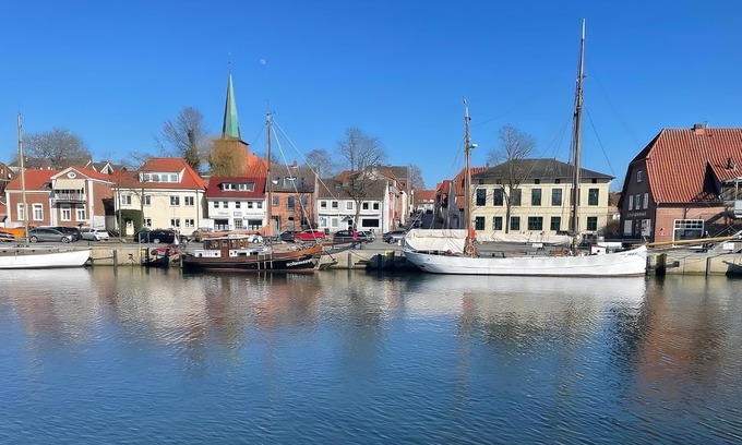 Neustadt in Holstein Apartamento | Apartment 'Pier 67' with Private Terrace and Wi-Fi
