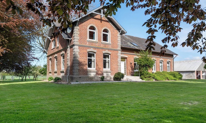 Rabenkirchen-Faulueck Apartamento | Apartamento 'am Park' con terraza y jardín compartidos