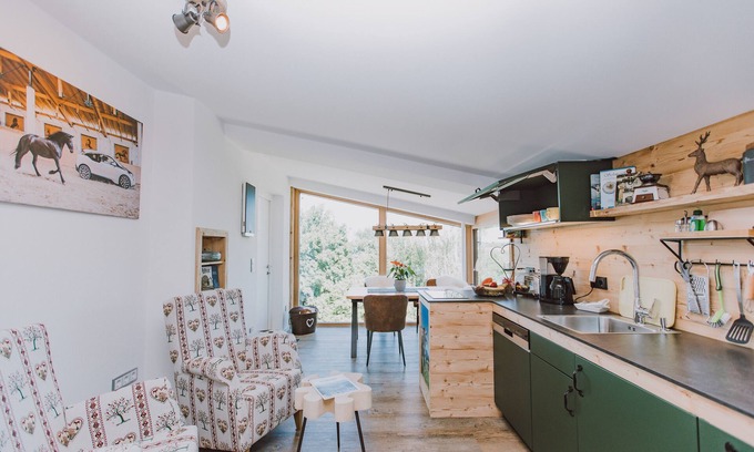Germaringen Apartamento | Apartment 'Deer' with Shared Garden, Wi-Fi and Air Conditioning