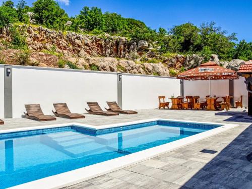 Cesarica Apartamento | Apartment Delfin-6 by Interhome