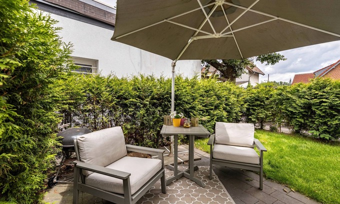 Duisburg Sud Apartamento | Apartamento 'Deluxe Appartement Mit Terrasse' con terraza compartida y Wi-Fi